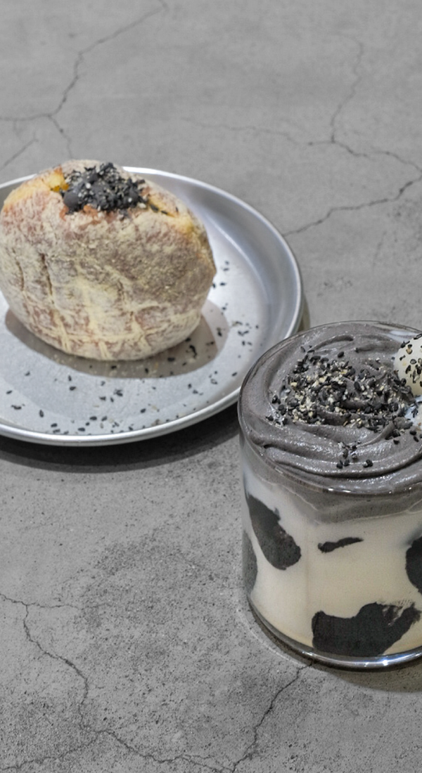 黒ごまシリーズ🩶🐮